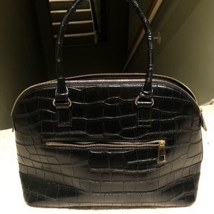 Medium/large crocodile texture black handbag